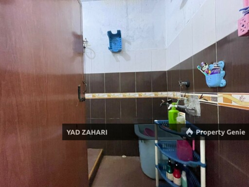 Taman Perwira, Telok Panglima Garang | 1-Storey Terrace 4 Bedrooms | RM365K - Below Market, Renovated and Facing Open