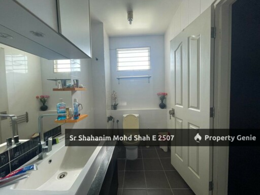 Double Storey Semi-D Anjung Suasana Bandar Seri Putra Bangi.