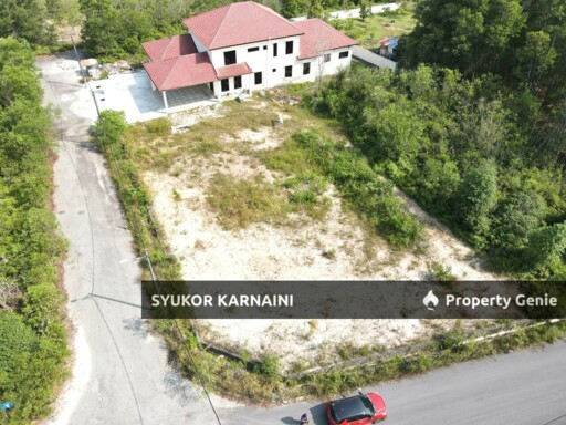 LOT BANGLO  AMBANG  SURIA Puncak Alam