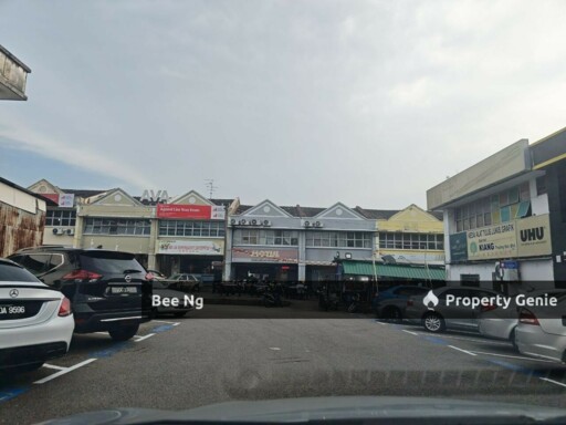 Taman Universiti / 2 Storey Shop Lot