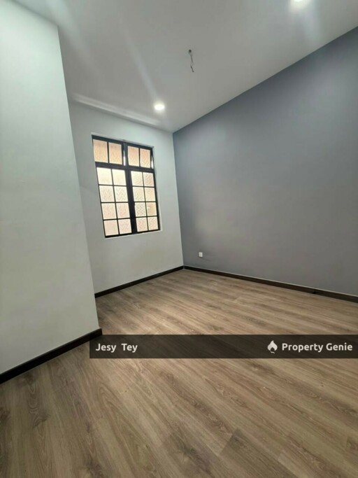 Taman Desa Tebrau Double Storey