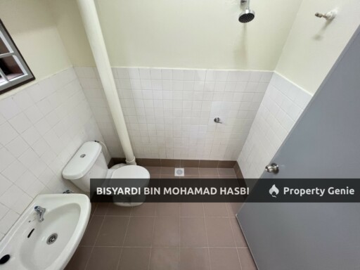 (FACING OPEN & PLAYGROUND) RENOVATED 2 STOREY TAMAN KAJANG MULIA, KAJANG .