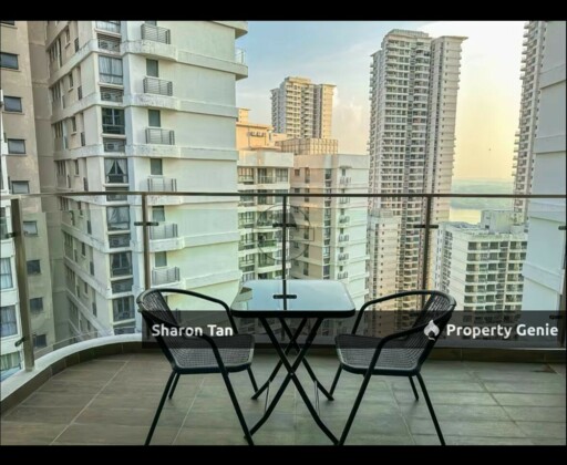 Homestay Design 3 Bedroom Bay Point County Garden Danga Bay,  5 min to CIQ Town, Nusa Jaya