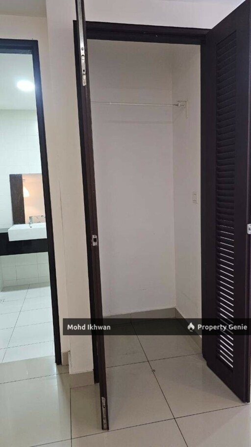 Trefoil Studio Unit,Best For Invesment