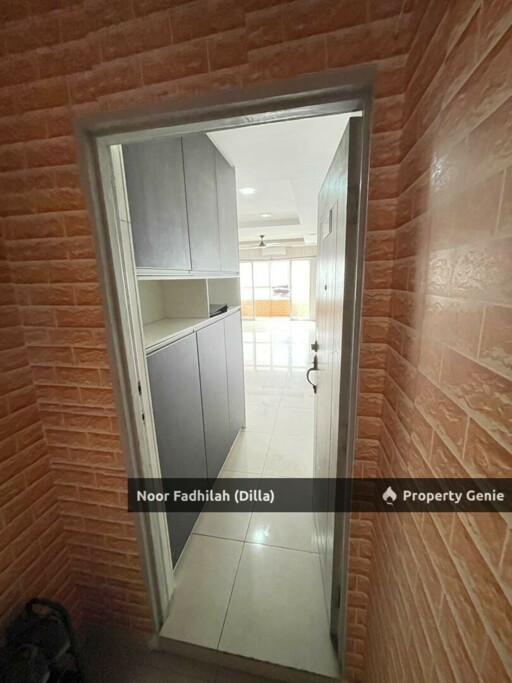 FULL LOAN Apartment Mutiara Anggerik Renovated Booking 1K Nego