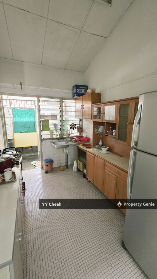 Bercham Single Storey Superlink Terrace For Sale, Facing South, Good Location