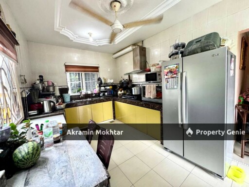 DOUBLE STOREY CORNER LOT, Taman Equine, Lestari Perdana 8 Seri Kembangan.