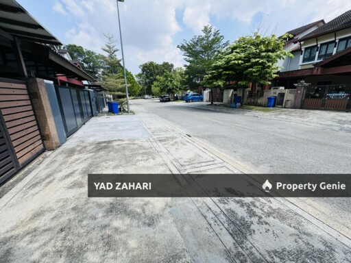 Rossa Jalan 88, Denai Alam | 2-Storey Superlink 5 Bedrooms | RM950K - Below Market and Walking Distance to School