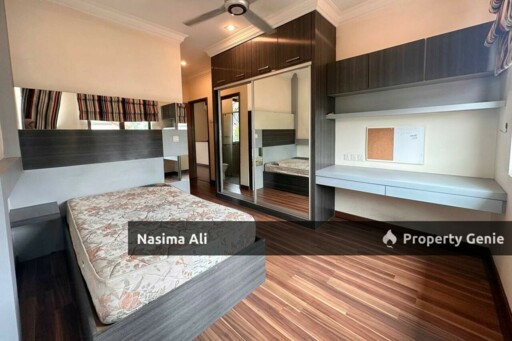 Facing Park- Bungalow 3 Storey, Bandar Rahman Putra, Sg Buloh
