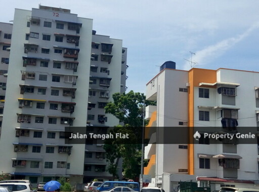 Jalan Tengah Flat