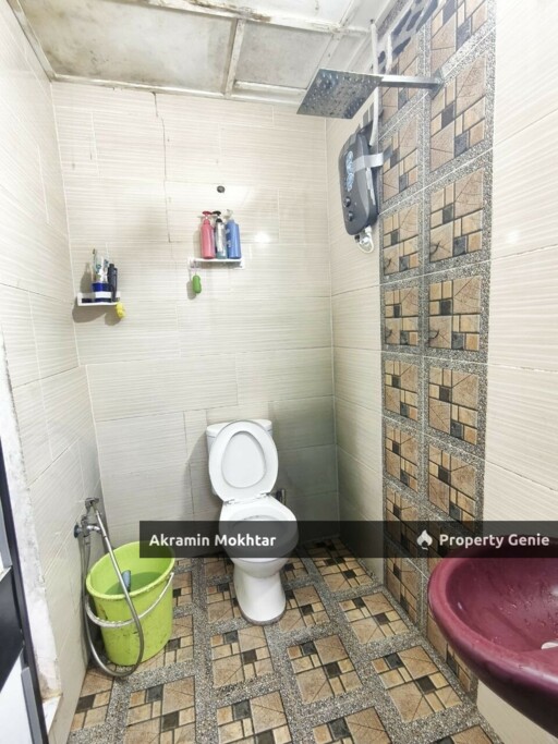 Extended | Double Storey Intermediate Terrace, Taman Ampang Indah, Ampang, Selangor