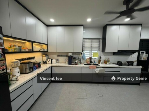 Setia Ecohill 2 Acorus, 2 Storey Terrace, Renovated with extended kitchen, Semenyih