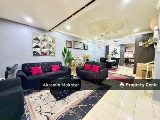 Renovated & Nearby MRT | Double Storey Terrace Taman Dato Demang, Seri Kembangan