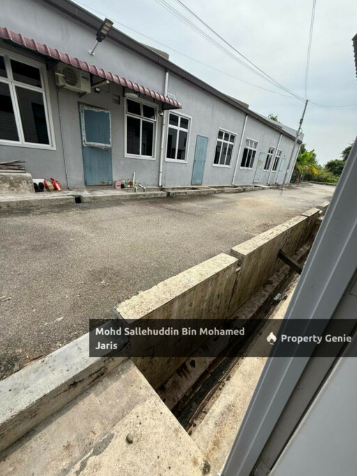 [OPEN TITLE] Teres Setingkat Pinggiran Putra, Pak Mahat Kuantan