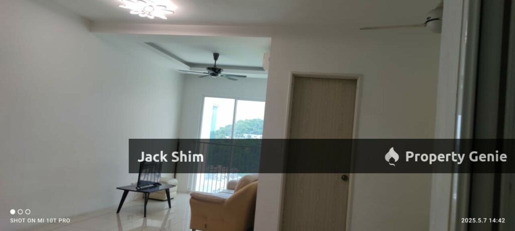 the clovers sungai ara