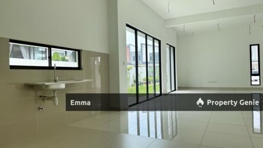 Gamuda Gardens | 5+1 Bedrooms | Vacant