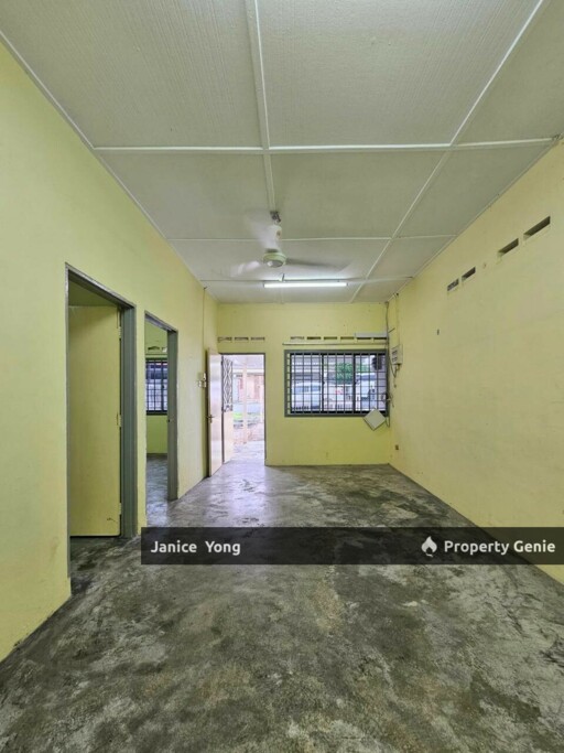 Taman Johor Jaya Jalan Anggerik