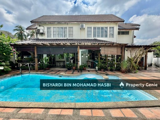 Corner Lot Bungalow @ Istana Bukit Kayangan, Seksyen 12 Shah Alam .
