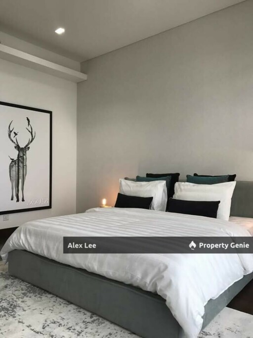 Banyan Tree Residences KLCC Ultra Luxury Condominium Next To Pavilion Kuala Lumpur Fully Furnished High Floor Unit With City View And Five Star Facilities