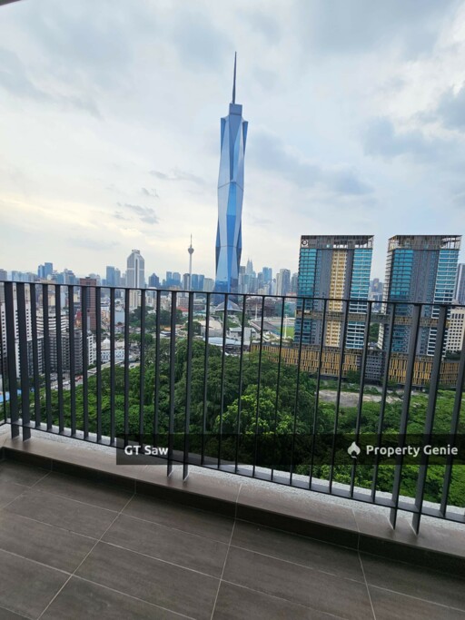 Fully Furnished Condo Walking Distance to Merdeka 118 n Monorail