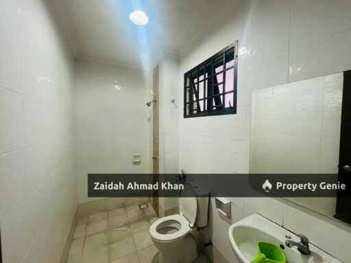 Double Storey Link Putra Avenue with Extended Kitchen Facing Open