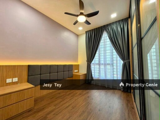 Veranda Residence Condo For Sales