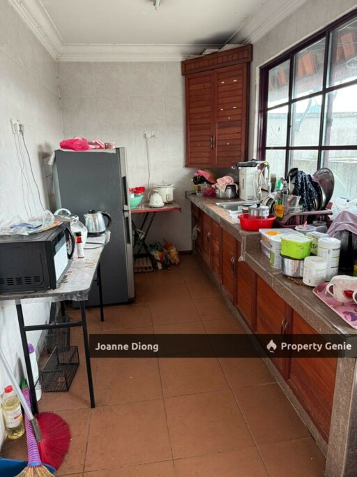 3 Storey Bungalow-Sek 4 PJ