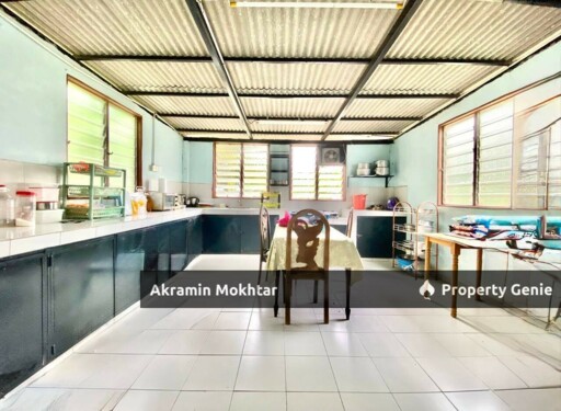 (FACING OPEN) Renovated Double Storey Terrace@Taman Lingkaran Nur, Batu 12, Cheras, Selangor