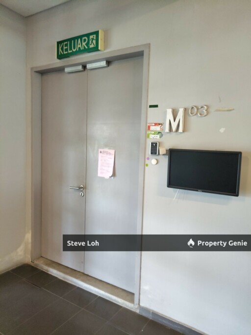 Twin Arkz End Lot Office 2,281sf Auction [Only RM 337psf]