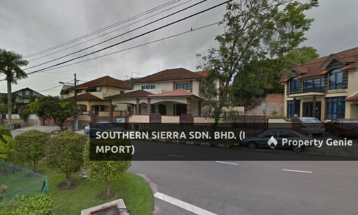 BUKIT  BERUANG PUTRA