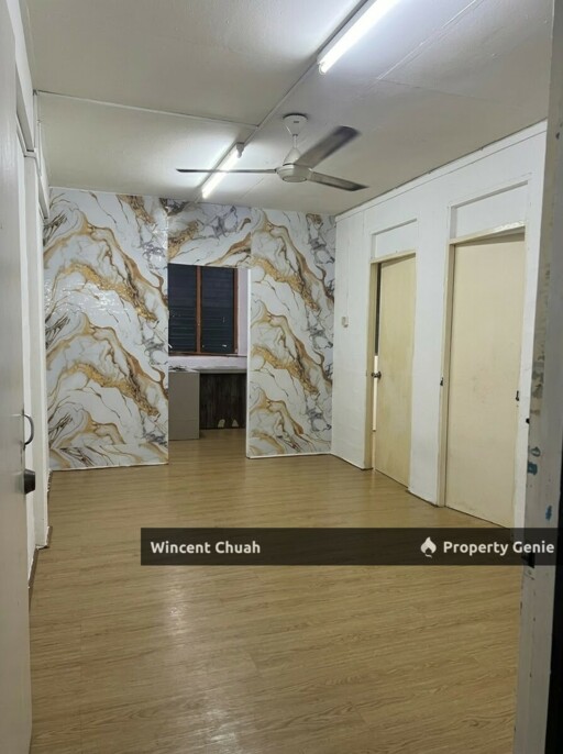 Ground Floor Flat Wangsa Maju Seksyen 1, near to LRT & Aron Alpha Angle Mall