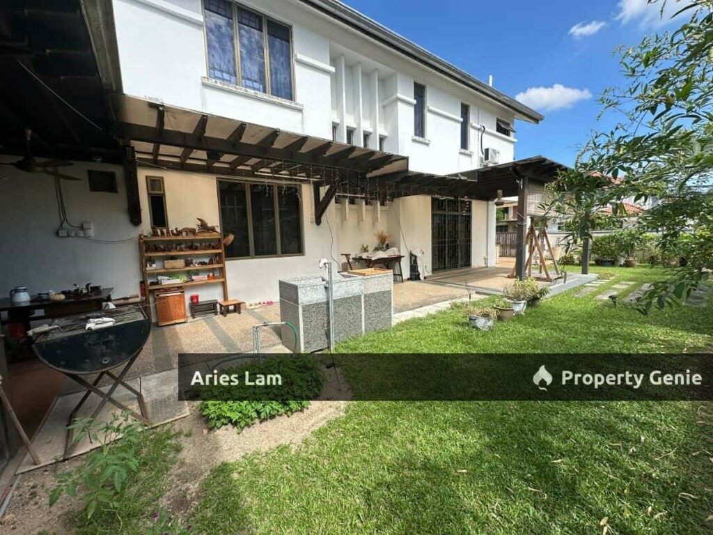 Impian Emas 2 Storey Semi-D Corner Lot