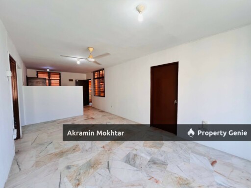 Corner Unit, Refurbished & 1 Parking | Seroja Apartment, Taman Putra Perdana, Puchong