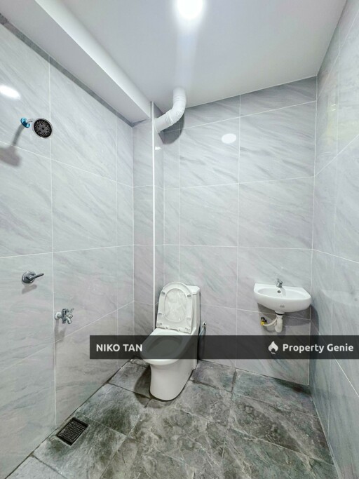 Flat Nibong 28 With Fully Renovated Taman Daya