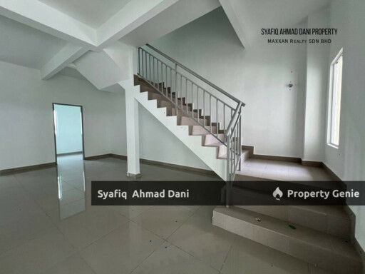 Double Storey Taman Bakti YNS PD with Extra Land