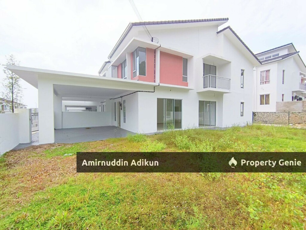 Corner Lot Bandar Sri Sendayan