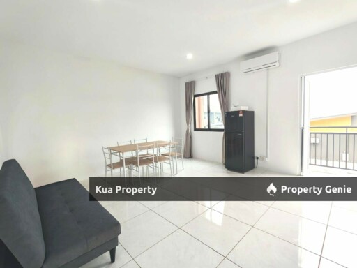 FOR RENT! D’Everglades Upper Unit Townhouse at Kampung Stutong Baru, near BDC
