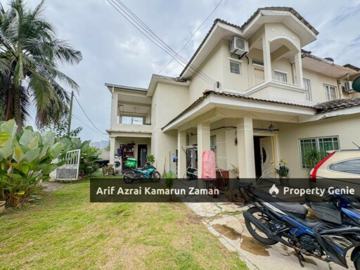 [For Sale] Double Storey Corner Lot, Lestari Perdana 8, Seri Kembangan | 6R3B | RM800,000