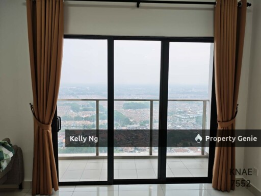 Trio Residence Corner Unit With Balcony 3BED+3BATHROOMS Fully Furnished For Rent At Bkt Tinngi Klang