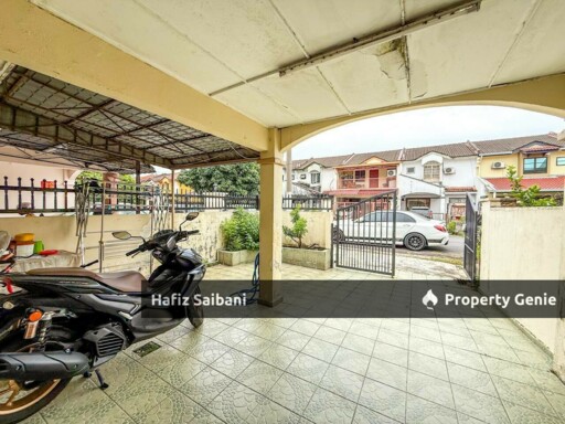 Double Storey Taman Sri Indah Cheras
