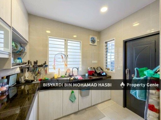 Fully Renovated Double Storey Semi-D Cluster, Royal Ivory 2, SP 10 Bandar Saujana Putra