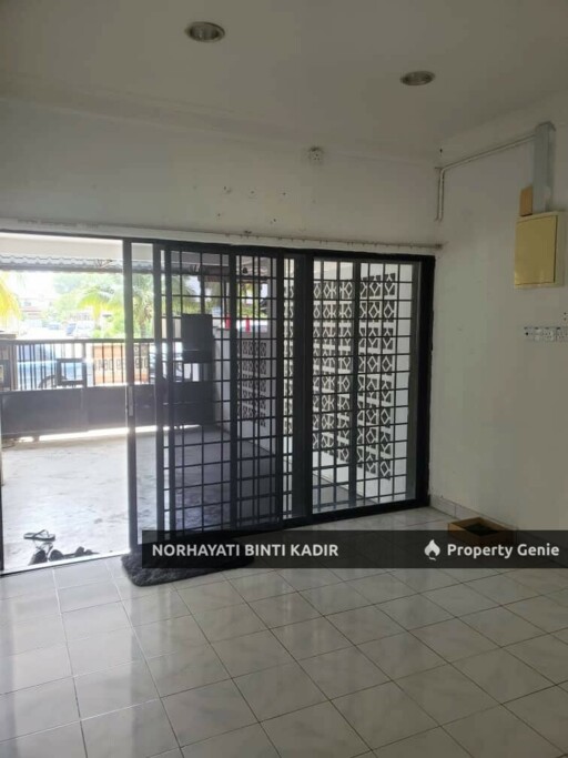 TERES SETINGKAT LORONG ALOR AKAR 3, JALAN KUBANG BUAYA, KUANTAN