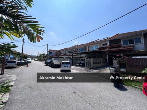 END LOT Double Storey Terrace Jalan Sepah Puteri, Kota Damansara