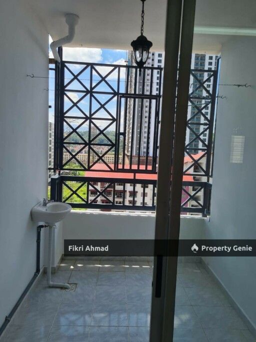 FOR RENT: Pangsapuri Beringin Batu Caves