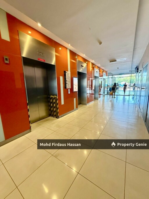 4 Car Park📍Meritus Resindensi, Jalan Laguna 1, Perai Penang. 🔥1301 sq ft 🔥4 Car Park