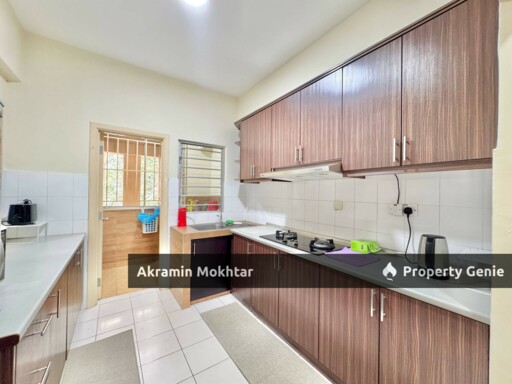 Freehold, Partially Furnished & 1 Parking | Seri Maya Condominium, Jalan Jelatek, Setiawangsa