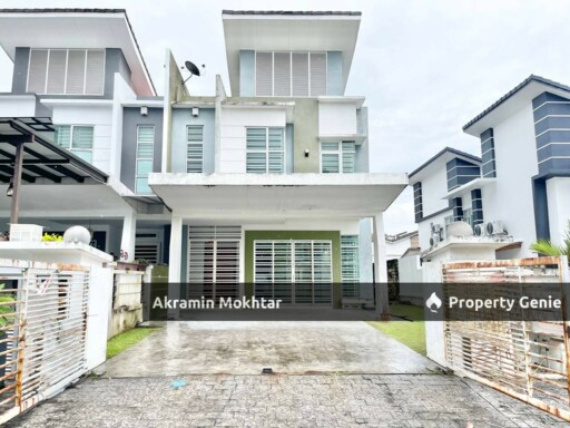 Renovated & Partially Furnished | SEMI-D Double Storey Greenhill Residence U10 Shah Alam
