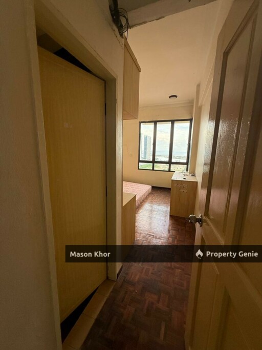 GRANDVIEW CONDOMINIUM 1200sf BARE UNIT TANJONG TOKONG