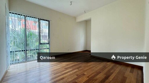 3 Storey Bungalow Anjung Melati Gombak. Near TBG.