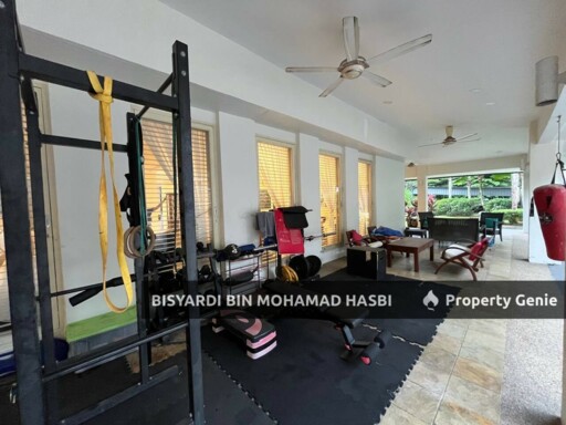12,658 SQ.FT Facing Golf Course Bungalow Taman TAR Ampang.